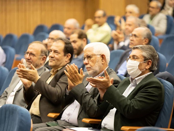 تقدیر از اساتید نمونه دانشکده کشاورزی 